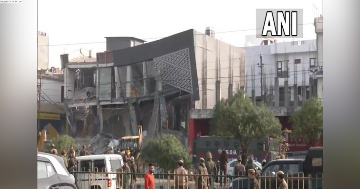 Demolition drive held in market area of Bathindi in Jammu